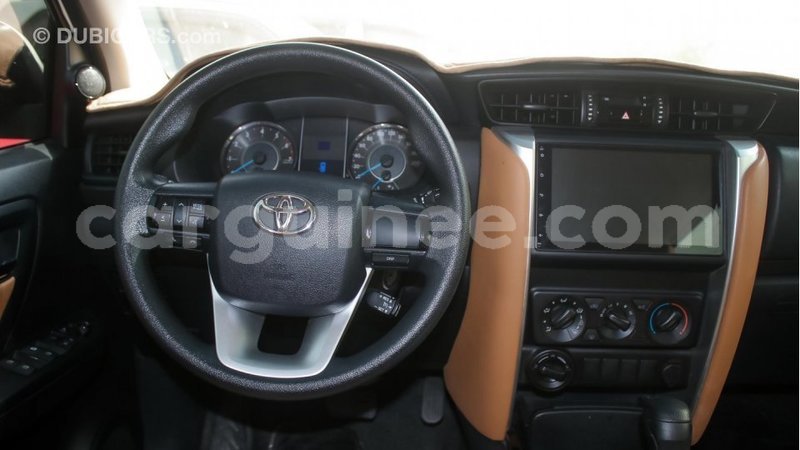 Big with watermark toyota fortuner conakry import dubai 3732