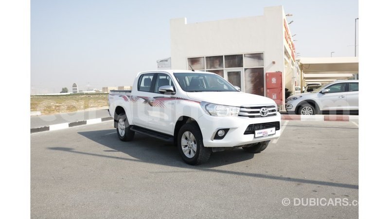 Big with watermark toyota hilux conakry import dubai 3742