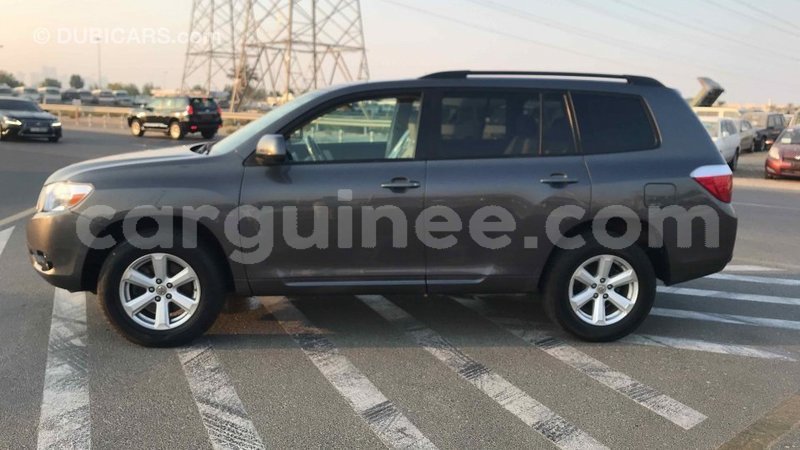 Big with watermark toyota highlander conakry import dubai 3746