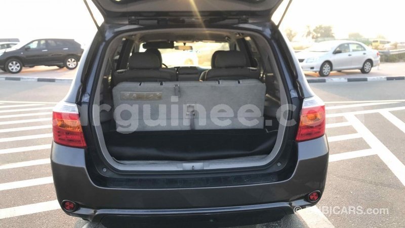 Big with watermark toyota highlander conakry import dubai 3746