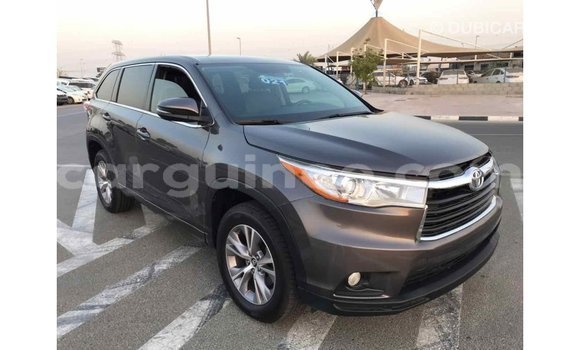 Acheter Import Voiture Toyota Highlander Autre à Import - Dubai, Conakry Acheter Import Voiture Toyota Highlander Autre à Import - Dubai, Conakry