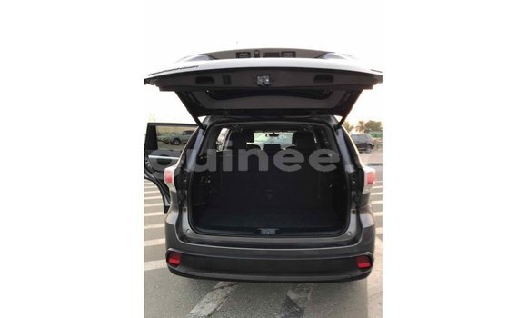 Acheter Import Voiture Toyota Highlander Autre à Import - Dubai, Conakry Acheter Import Voiture Toyota Highlander Autre à Import - Dubai, Conakry