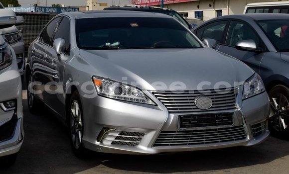 Buy Import Lexus ES Other Car in Import - Dubai in Conakry Buy Import Lexus ES Other Car in Import - Dubai in Conakry