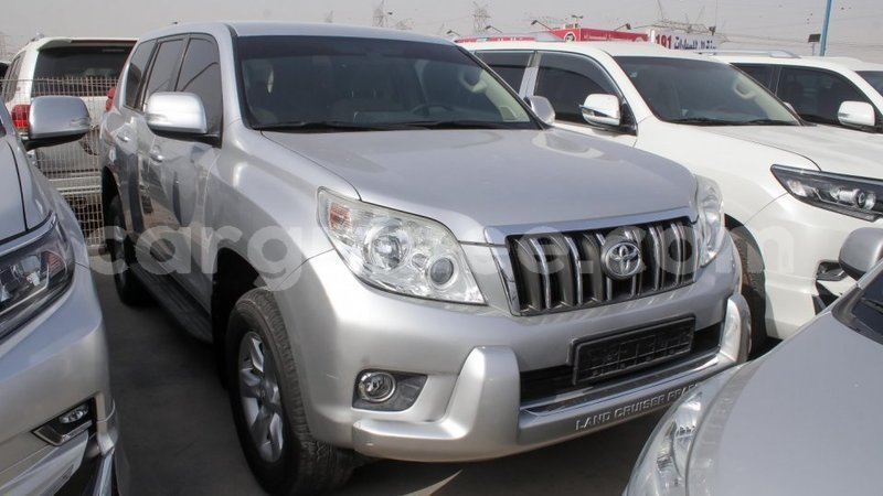 Big with watermark toyota prado conakry import dubai 3757