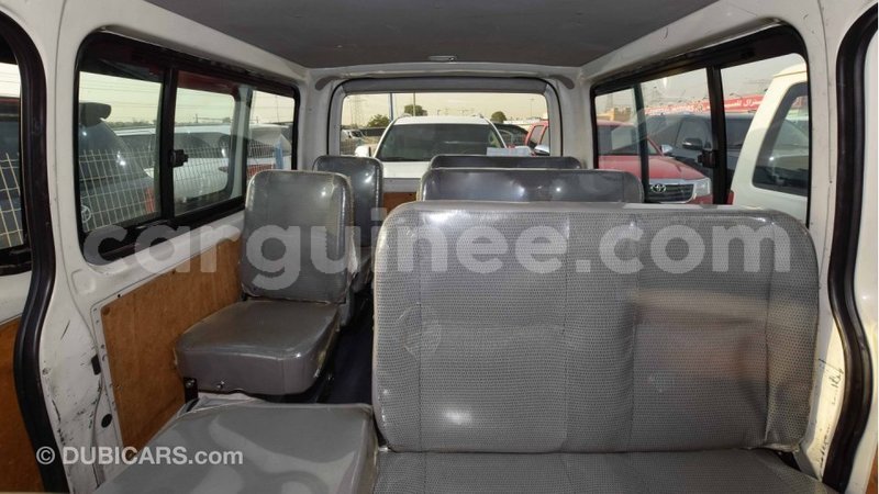 Big with watermark toyota hiace conakry import dubai 3764