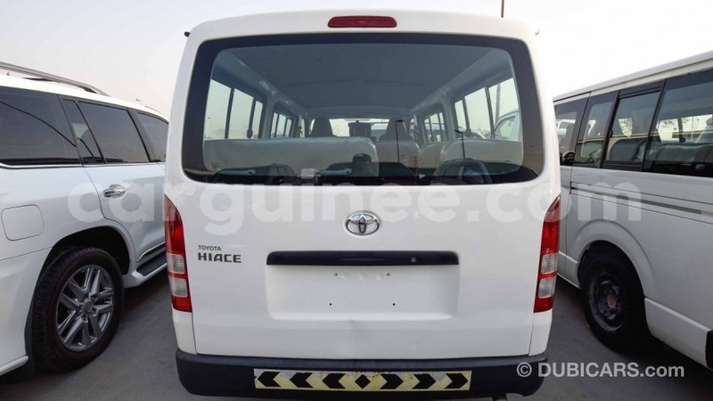 Big with watermark toyota hiace conakry import dubai 3764