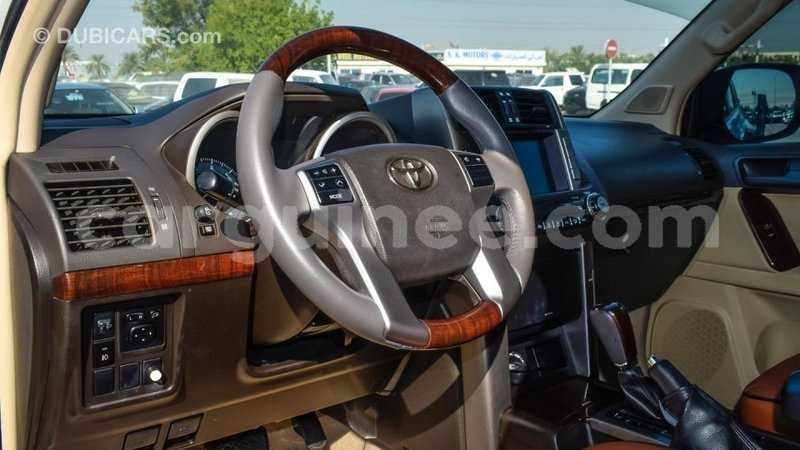 Big with watermark toyota prado conakry import dubai 3774