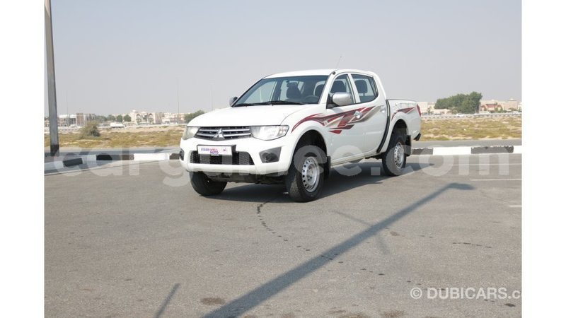 Big with watermark mitsubishi l200 conakry import dubai 3785