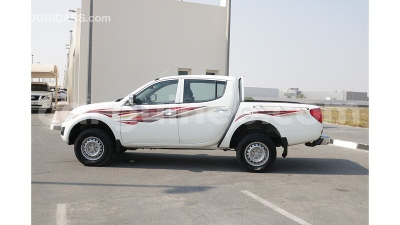 Big with watermark mitsubishi l200 conakry import dubai 3785