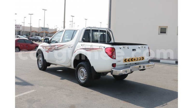 Big with watermark mitsubishi l200 conakry import dubai 3785