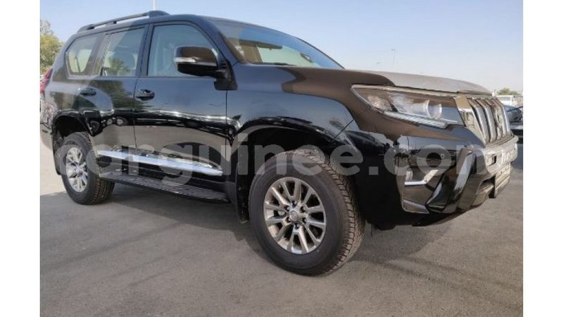 Big with watermark toyota prado conakry import dubai 3786