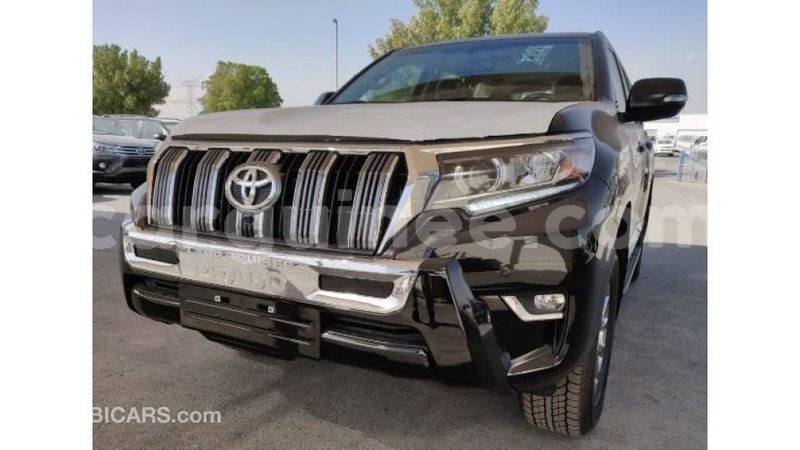 Big with watermark toyota prado conakry import dubai 3786