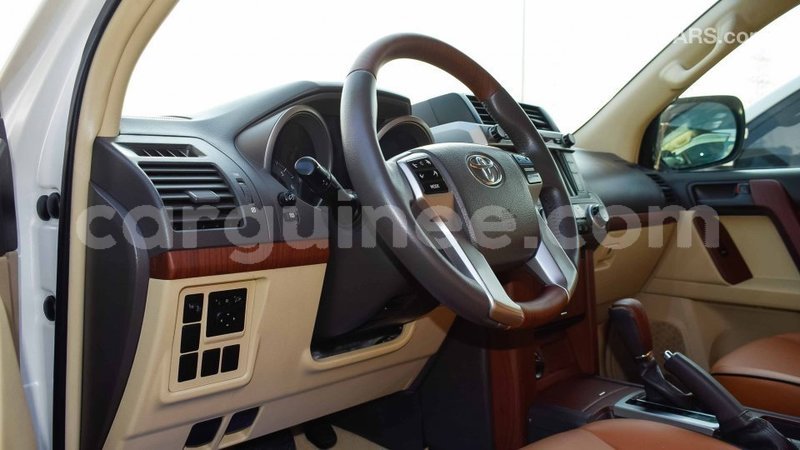 Big with watermark toyota prado conakry import dubai 3793