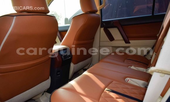 Buy Import Toyota Prado White Car in Import - Dubai in Conakry Buy Import Toyota Prado White Car in Import - Dubai in Conakry