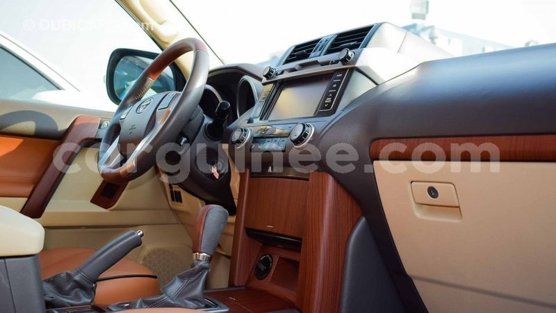 Big with watermark toyota prado conakry import dubai 3793