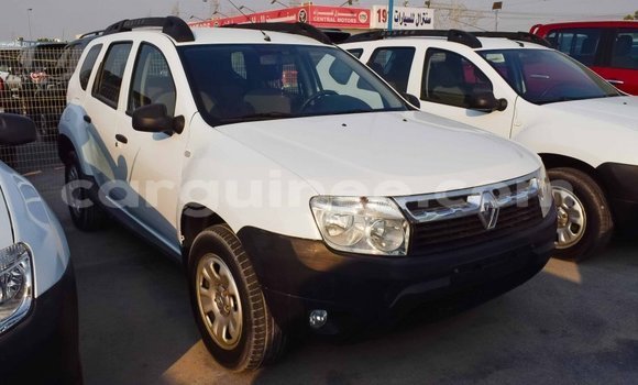 Buy Import Renault Duster White Car in Import - Dubai in Conakry Buy Import Renault Duster White Car in Import - Dubai in Conakry