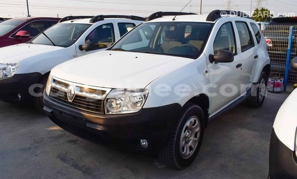Buy Import Renault Duster White Car in Import - Dubai in Conakry Buy Import Renault Duster White Car in Import - Dubai in Conakry