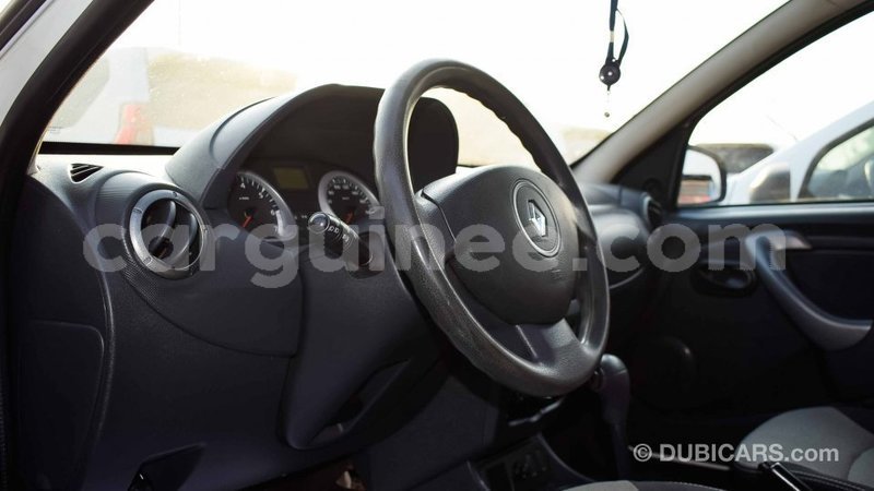 Big with watermark renault duster conakry import dubai 3799