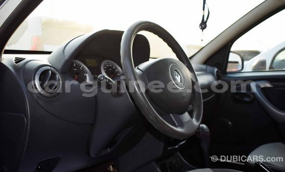 Buy Import Renault Duster White Car in Import - Dubai in Conakry Buy Import Renault Duster White Car in Import - Dubai in Conakry