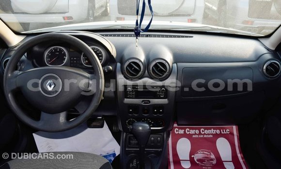 Buy Import Renault Duster White Car in Import - Dubai in Conakry Buy Import Renault Duster White Car in Import - Dubai in Conakry