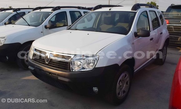 Buy Import Renault Duster White Car in Import - Dubai in Conakry Buy Import Renault Duster White Car in Import - Dubai in Conakry