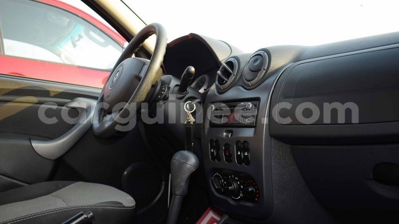 Big with watermark renault duster conakry import dubai 3800