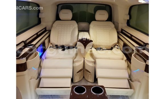 Buy Import Mercedes-Benz 250 Black Car in Import - Dubai in Conakry Buy Import Mercedes-Benz 250 Black Car in Import - Dubai in Conakry