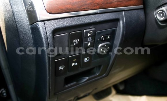 Acheter Import Voiture Toyota Land Cruiser Noir à Import - Dubai, Conakry Acheter Import Voiture Toyota Land Cruiser Noir à Import - Dubai, Conakry