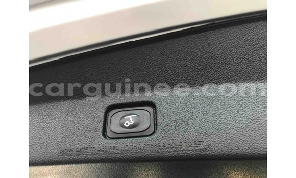 Acheter Import Voiture Ford Explorer Autre à Import - Dubai, Conakry Acheter Import Voiture Ford Explorer Autre à Import - Dubai, Conakry