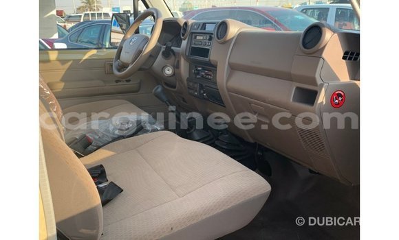 Buy Import Toyota Land Cruiser Beige Car in Import - Dubai in Conakry Buy Import Toyota Land Cruiser Beige Car in Import - Dubai in Conakry