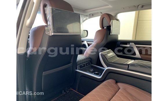 Buy Import Toyota Land Cruiser Black Car in Import - Dubai in Conakry Buy Import Toyota Land Cruiser Black Car in Import - Dubai in Conakry