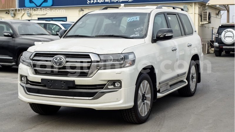 Big with watermark toyota land cruiser conakry import dubai 3820