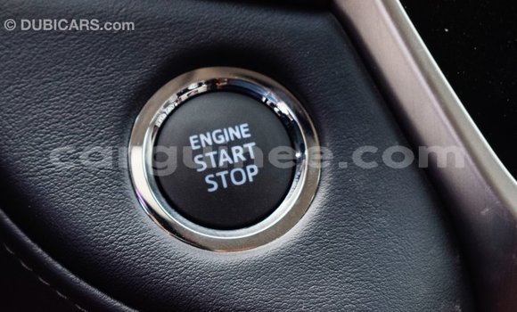 Buy Import Toyota Land Cruiser White Car in Import - Dubai in Conakry Buy Import Toyota Land Cruiser White Car in Import - Dubai in Conakry