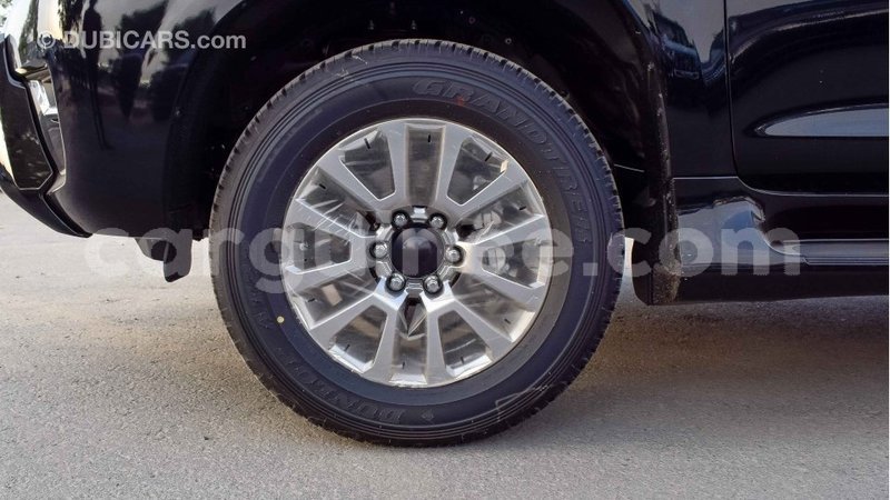 Big with watermark toyota prado conakry import dubai 3822