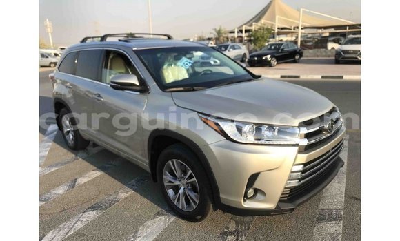 Acheter Import Voiture Toyota Highlander Autre à Import - Dubai, Conakry Acheter Import Voiture Toyota Highlander Autre à Import - Dubai, Conakry