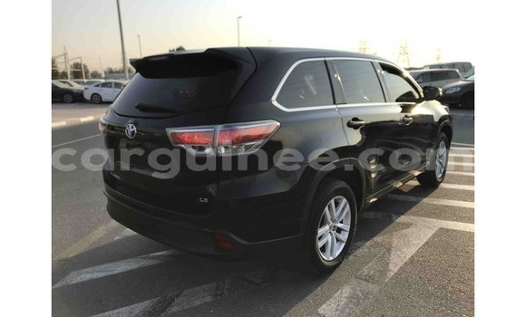 Acheter Import Voiture Toyota Highlander Noir à Import - Dubai, Conakry Acheter Import Voiture Toyota Highlander Noir à Import - Dubai, Conakry