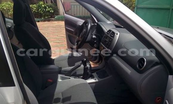 Buy Used Toyota RAV4 Silver Car in Kaloum in Conakry Buy Used Toyota RAV4 Silver Car in Kaloum in Conakry