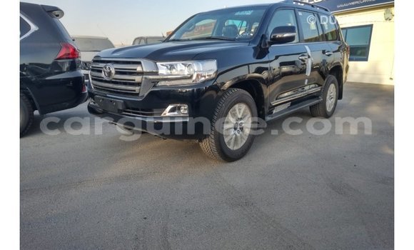 Acheter Import Voiture Toyota Land Cruiser Noir à Import - Dubai, Conakry Acheter Import Voiture Toyota Land Cruiser Noir à Import - Dubai, Conakry