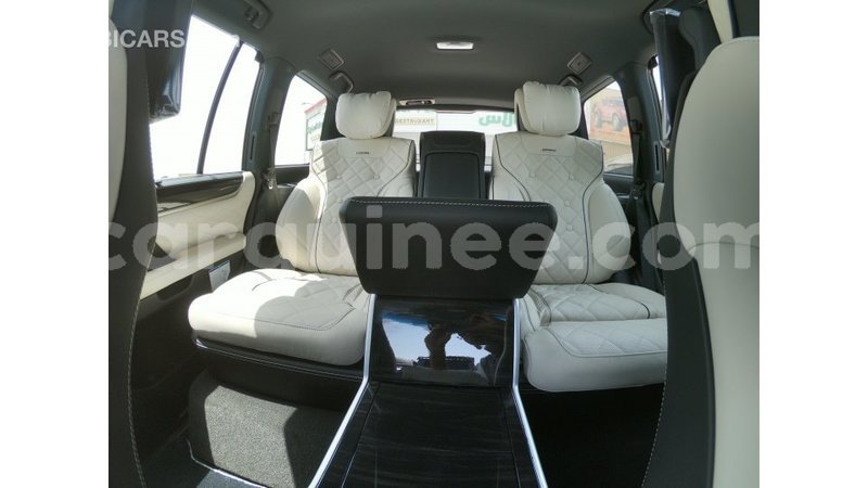 Big with watermark lexus lx conakry import dubai 3849