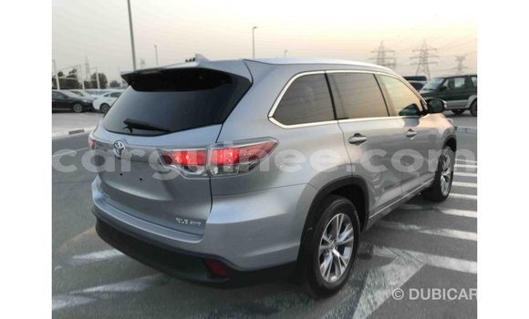 Acheter Import Voiture Toyota Highlander Autre à Import - Dubai, Conakry Acheter Import Voiture Toyota Highlander Autre à Import - Dubai, Conakry