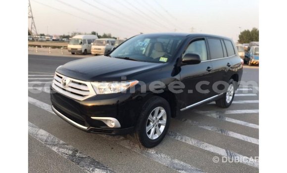 Acheter Import Voiture Toyota Highlander Noir à Import - Dubai, Conakry Acheter Import Voiture Toyota Highlander Noir à Import - Dubai, Conakry