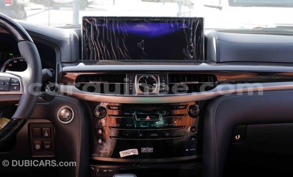 Acheter Import Voiture Lexus LX Blanc à Import - Dubai, Conakry Acheter Import Voiture Lexus LX Blanc à Import - Dubai, Conakry