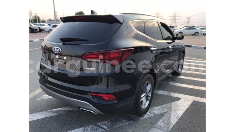 Big with watermark hyundai santa fe conakry import dubai 3886