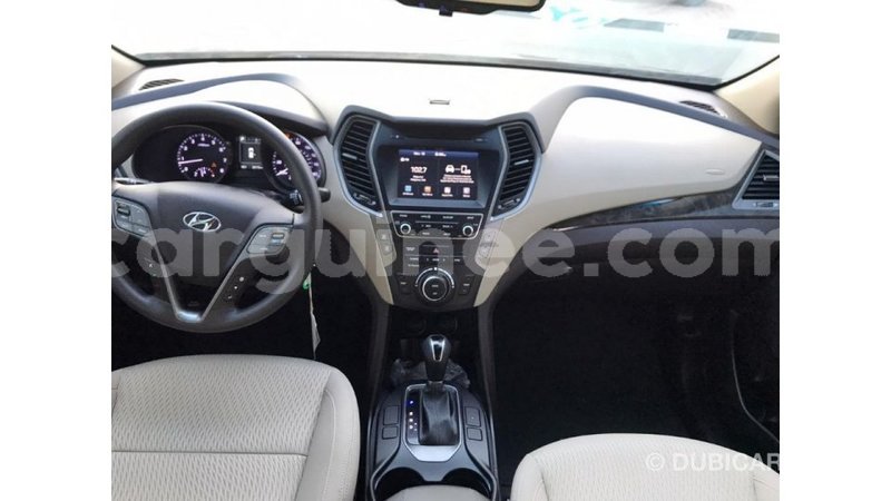 Big with watermark hyundai santa fe conakry import dubai 3886