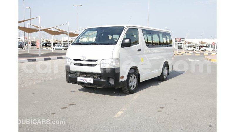 Big with watermark toyota hiace conakry import dubai 3890