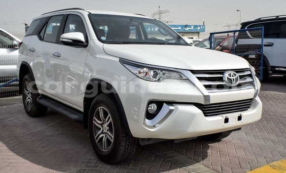 Medium with watermark toyota fortuner conakry import dubai 3901
