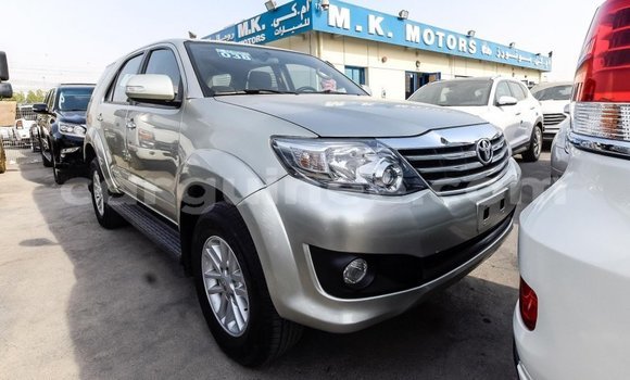 Buy Import Toyota Fortuner Other Car in Import - Dubai in Conakry Buy Import Toyota Fortuner Other Car in Import - Dubai in Conakry