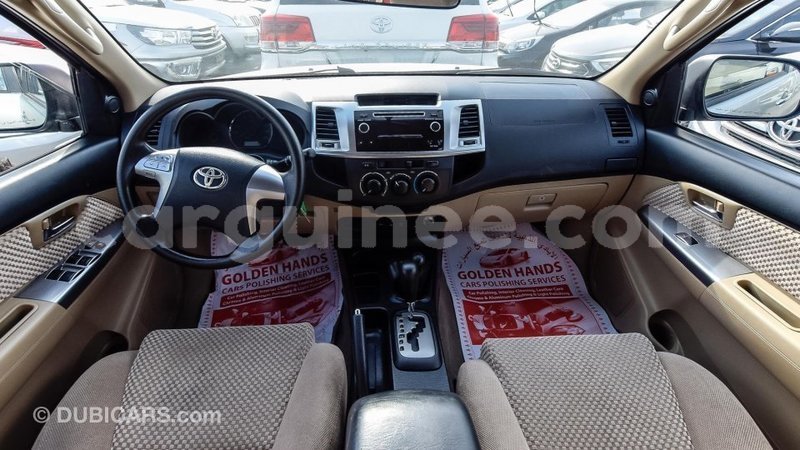 Big with watermark toyota fortuner conakry import dubai 3903