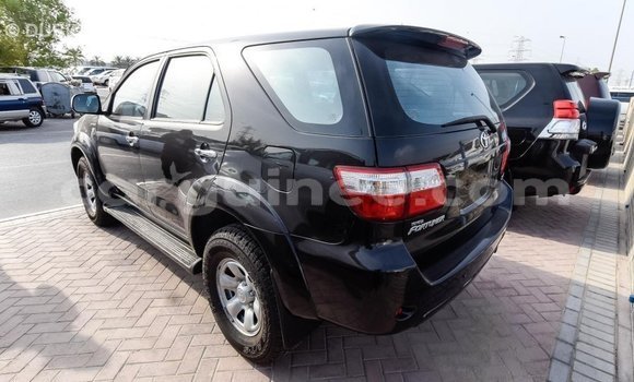 Buy Import Toyota Fortuner Black Car in Import - Dubai in Conakry Buy Import Toyota Fortuner Black Car in Import - Dubai in Conakry