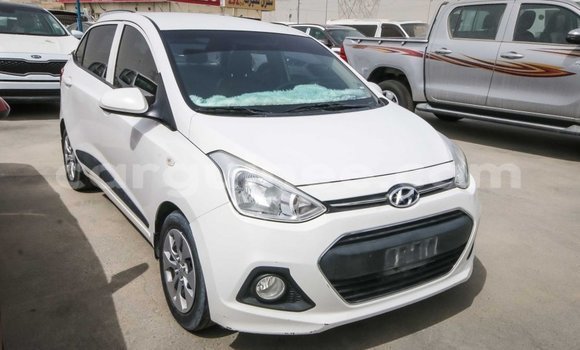 Buy Import Hyundai i10 White Car in Import - Dubai in Conakry Buy Import Hyundai i10 White Car in Import - Dubai in Conakry